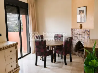 2-bedroom apartment with large terrace