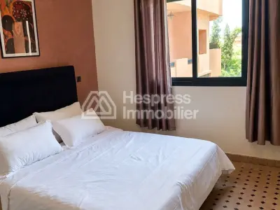 2-bedroom apartment with large terrace