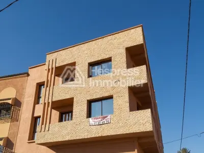 Offices for sale at Route de Safi . 70 sq m. Armored door and secure residence.