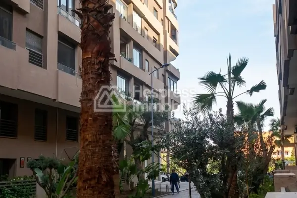 Superb apartment for sale in Ain Mezouar . 2 comfortable bedrooms. Well furnished.