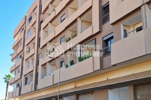 Superb apartment for sale in Ain Mezouar . 2 comfortable bedrooms. Well furnished.