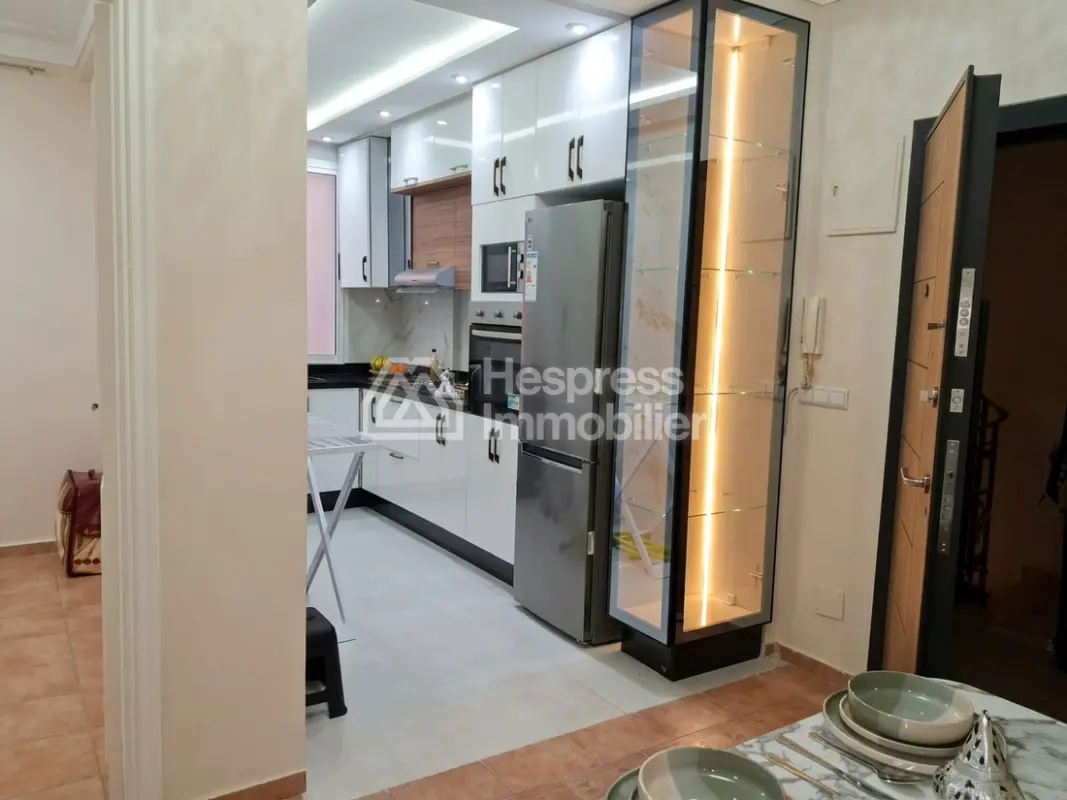 Apartment for rent at Route de Safi . 5 large rooms. Furnished.