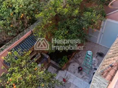 Très bel appartement en location à Route de Safi. 3 belles chambres. Porte blindée, sécurité