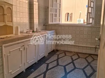 Très bel appartement en location à Route de Safi. 3 belles chambres. Porte blindée, sécurité