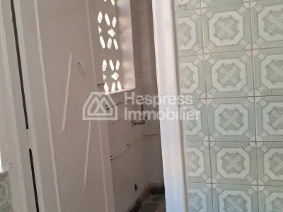 Très bel appartement en location à Route de Safi. 3 belles chambres. Porte blindée, sécurité