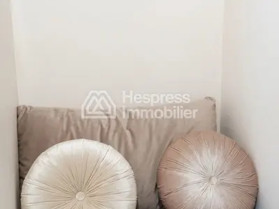Apartment for sale in Route de Safi . Total area 52 m². Fully furnished.