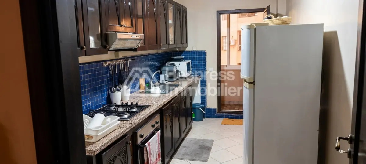 For sale: a beautiful apartment at Route de Safi . Total area 102 m². Elevator and terrace.