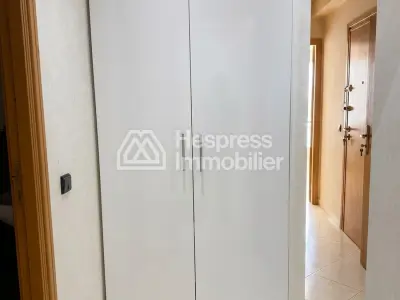 Apartment for sale at Route de Safi . 5 rooms. Furnished