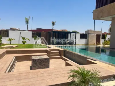 Modern 3-sided villa for sale, furnished, in Zhour Targa, 660m2, no overlooking neighbors