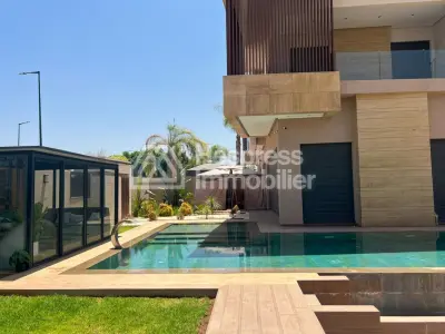 Modern 3-sided villa for sale, furnished, in Zhour Targa, 660m2, no overlooking neighbors