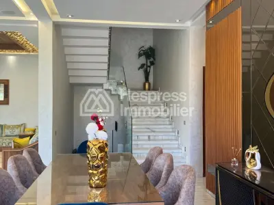 Modern 3-sided villa for sale, furnished, in Zhour Targa, 660m2, no overlooking neighbors