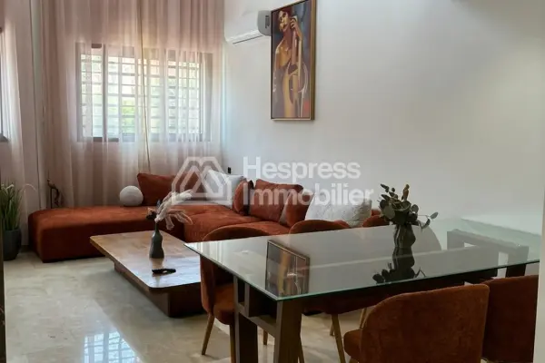 Apartment for rent in Gueliz . 5 large rooms. Furnished.