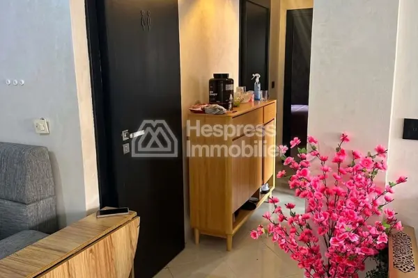 Superb apartment for rent in Gueliz . Comfortable 3 rooms. Furnished.
