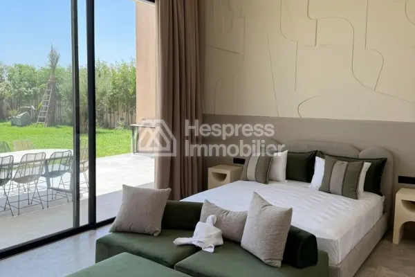 Beautiful villa for sale in Route De L'Ourika . 6 large rooms. Well furnished.