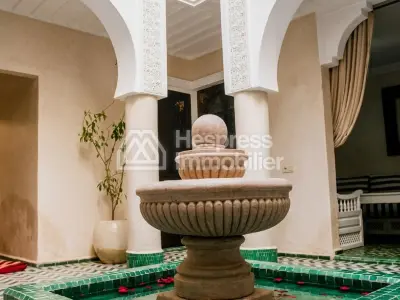 Beautiful riad for sale in Kennaria. Total area 170 m². Mountain views, central heating