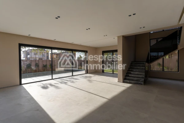 Dream Villa Near Morocco Mall