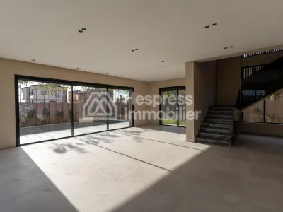 Dream Villa Near Morocco Mall