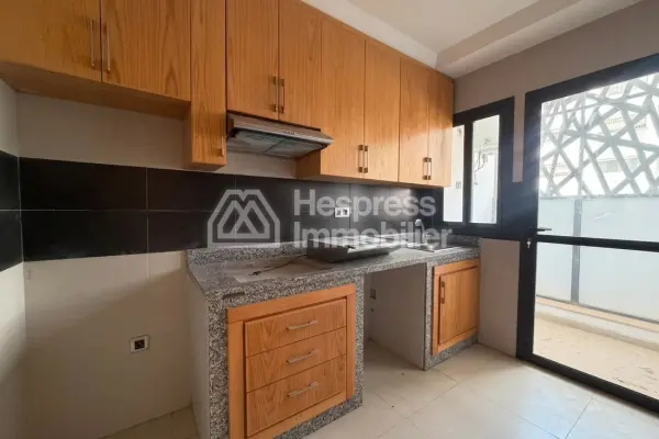 2 bedrooms for rent on Boulevard Anoual, near the tram