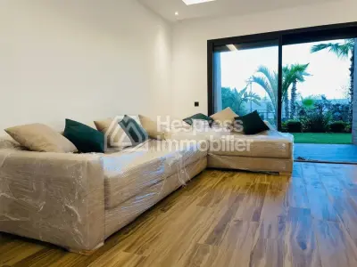 Premium ground floor apartment with garden at Dar Bouazza