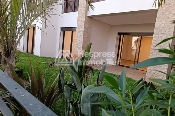 Premium garden level apartment at Dar Bouazza Rental