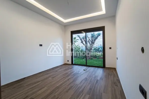 Premium garden level apartment at Dar Bouazza Rental