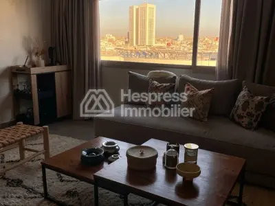 Heart of Racine breathtaking view Twin 2 bedroom