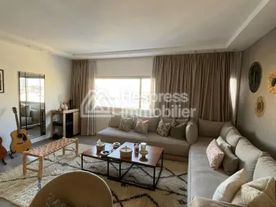 Heart of Racine breathtaking view Twin 2 bedroom