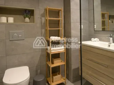 Studio apartment for rent in Ferme Bretonne Hay, well furnished