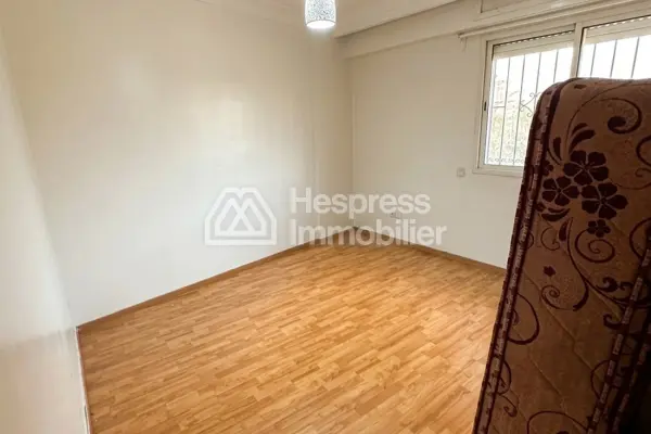 Beautiful apartment for sale in Mers Sultan 84m2