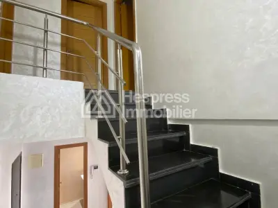 Duplex for rent with terrace near bd d Anfa