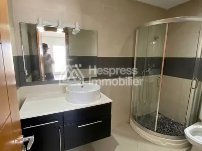 Duplex for rent with terrace near bd d Anfa