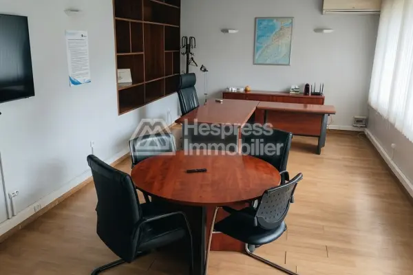 Location villa commerciale a Sidi Maarouf
