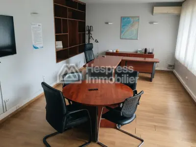 Location villa commerciale a Sidi Maarouf