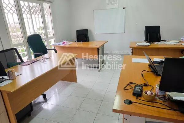 Location villa commerciale a Sidi Maarouf