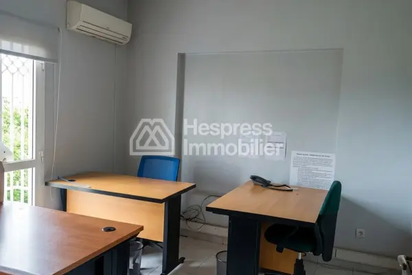 Location villa commerciale a Sidi Maarouf