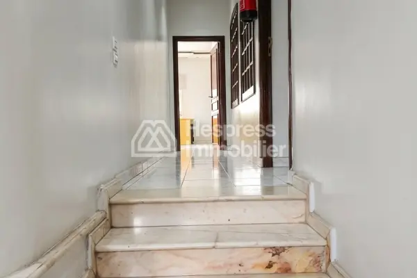 Location villa commerciale a Sidi Maarouf