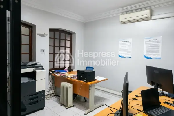 Location villa commerciale a Sidi Maarouf