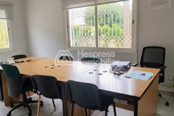 Location villa commerciale a Sidi Maarouf
