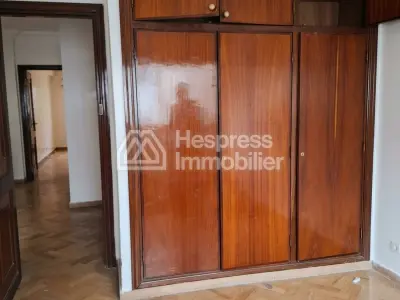 Beautiful apartment for rent in Racine extension