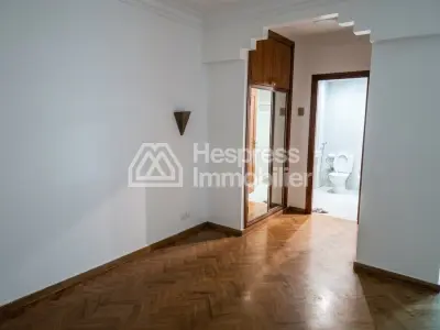 Beautiful apartment for rent in Racine extension