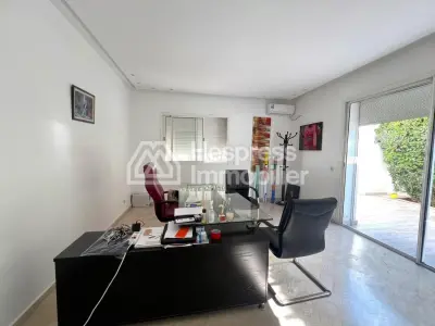 Apartment for rent at Sidi Maarouf . 500 sq m. Equipped kitchen