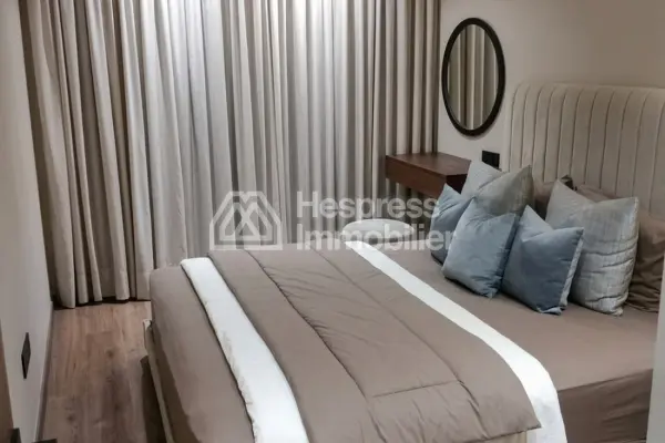 شقة جميلة للبيع في مولاي يوسف. غرفتان مريحتان. مع مصعد
