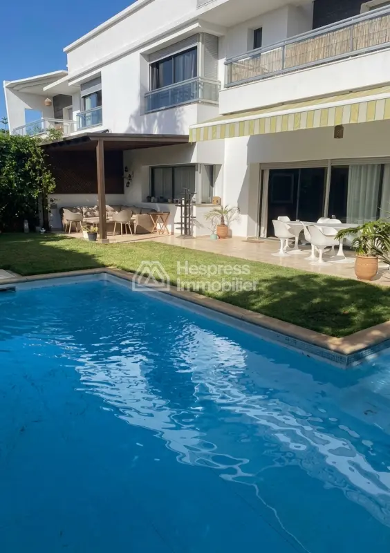 Villa a vendre dar Bouazza 641 m²