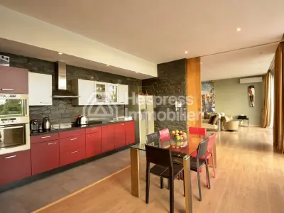 Beautiful villa with swimming pool for sale, 18465m²