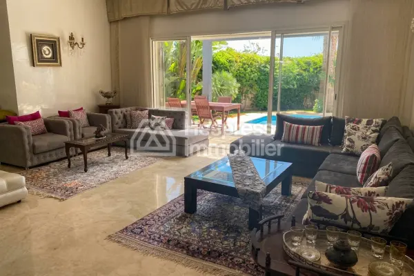 Jolie villa à vendre dar Bouazza 1117m²