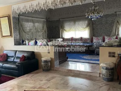 Villa à vendre a usage commercial CIL 480m²