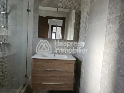 شقة جميلة للبيع، مساحتها 115 متر مربع كاليفورنيا