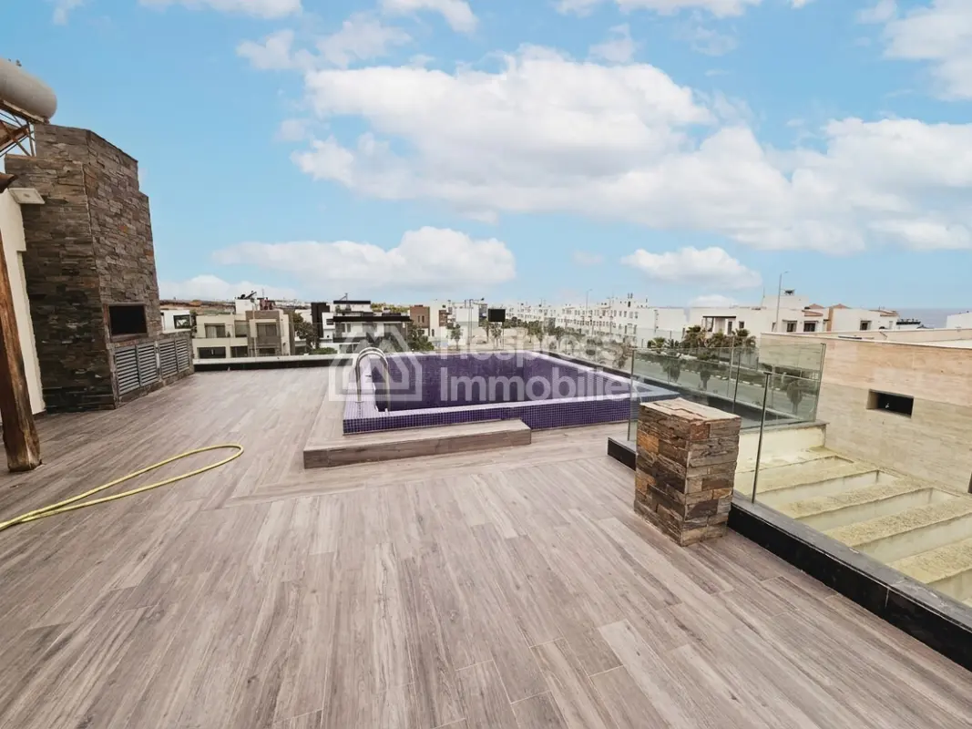 Beautiful villa with pool for sale, 420m², Tamaris