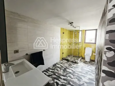 Beautiful villa with pool for sale, 420m², Tamaris
