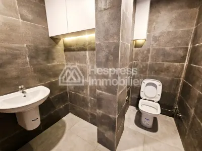 Beautiful villa with pool for sale, 420m², Tamaris